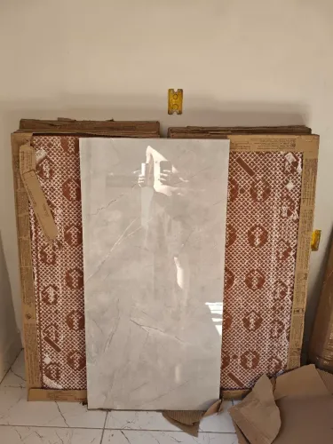 Vendo piso Denver 56x113