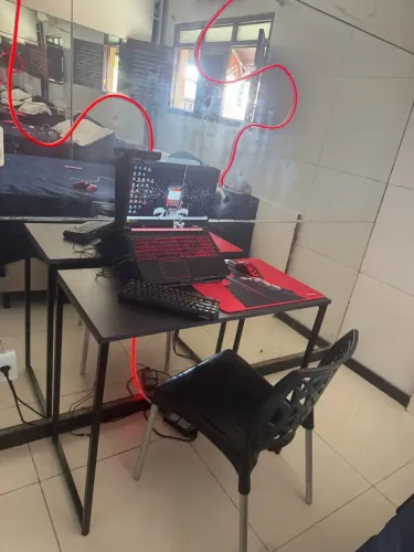 Mesa escritório 1 semana de uso