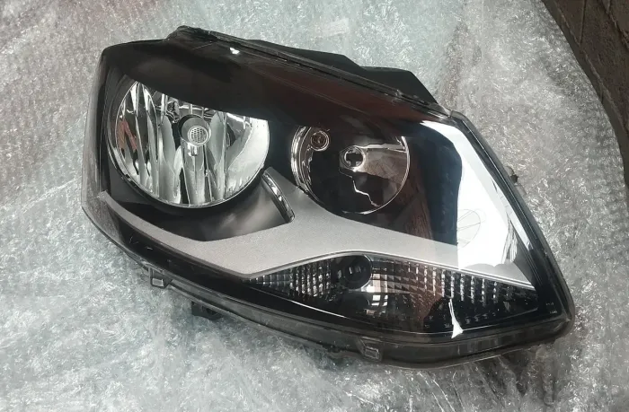 Farol lado direito VW Fox , SpaceFox modelo 2011 original VW 