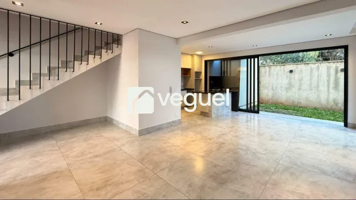 Casa em condominio para alugar, 180m², 3 quartos, sendo 1 suíte, Chacara Primavera, Campin