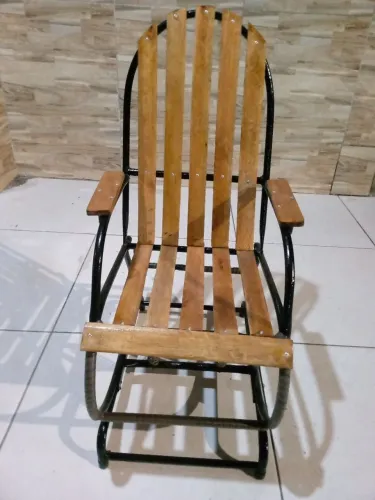Cadeira de balanço infantil 