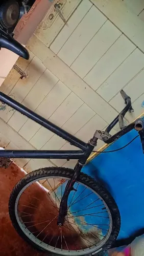 VENDO BICICLETA + QUADRO