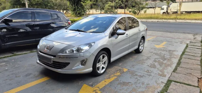 Peugeot 408 Sedan Griffe 2.0 Flex 16V 4P Aut. 2012