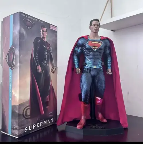 ESTATUA SUPERMAN HENRY CAVILL COLECIONAVEL 30 CM