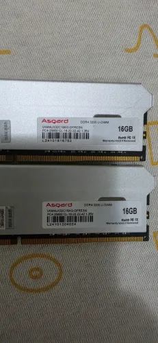 32gb de memoria ddr4 3200mhz asgard