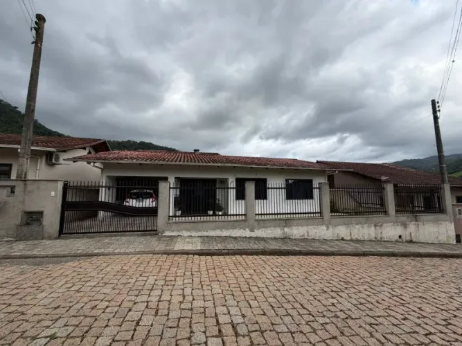 Casa RODEIO - SC