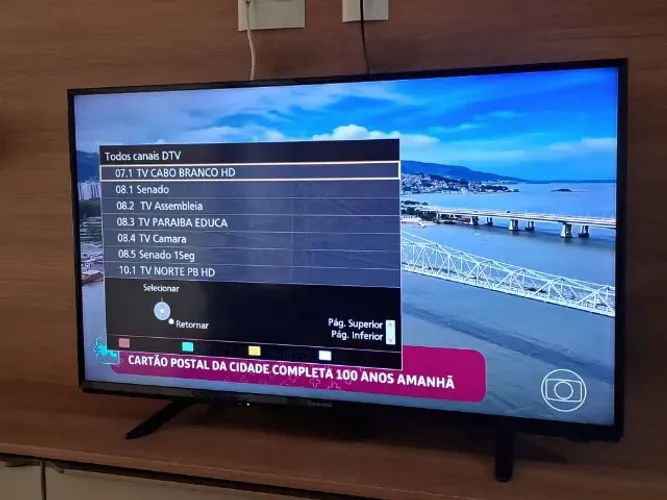 TV marca Panasonic 40 polegadas