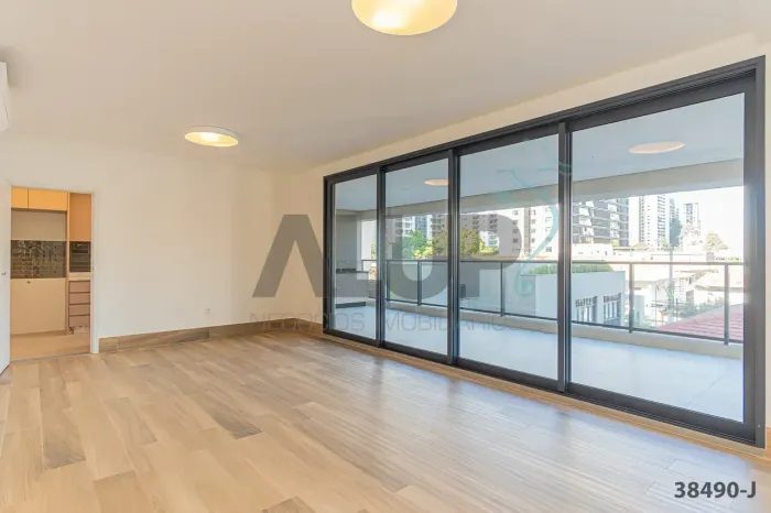 Imóvel com 194 metros quadrados com 4 quartos em Brooklin Paulista - São Paulo - SP