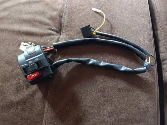 Chave de luz da fazer 250 2016/17