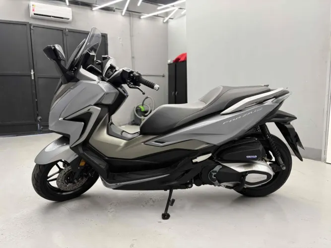 Honda Forza 350  2022