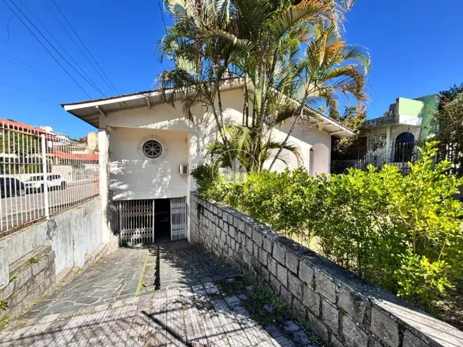 Casa em Bom Abrigo - Florianópolis