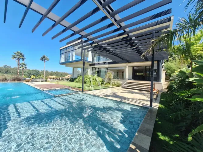 CASA À VENDA NO COND. SERRA AZUL 1- JD. SERRA AZUL - ITUPEVA/SP