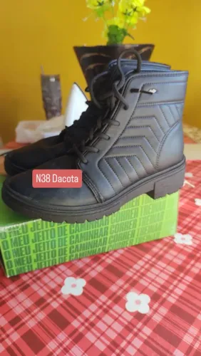 Bota unissex