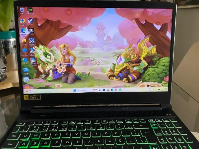 Acer Predator Helios 300 RTX 2070 8GB + i7 + 16GB + SSD 512GB + 144Hz