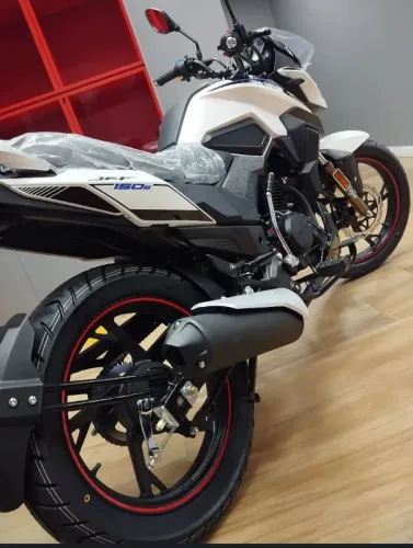 Moto 150 sporte 
