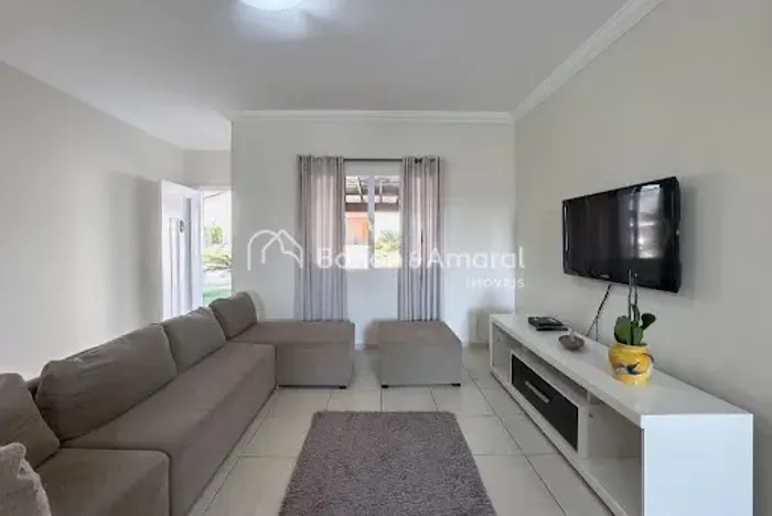 Casa para alugar em Valinhos, Jardim São Pedro, com 5 quartos, com 290 m²