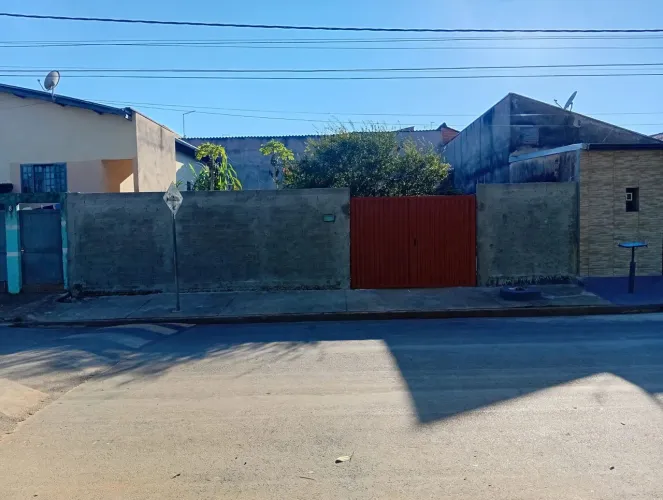 Vende - se terreno com infinitas possibilidades