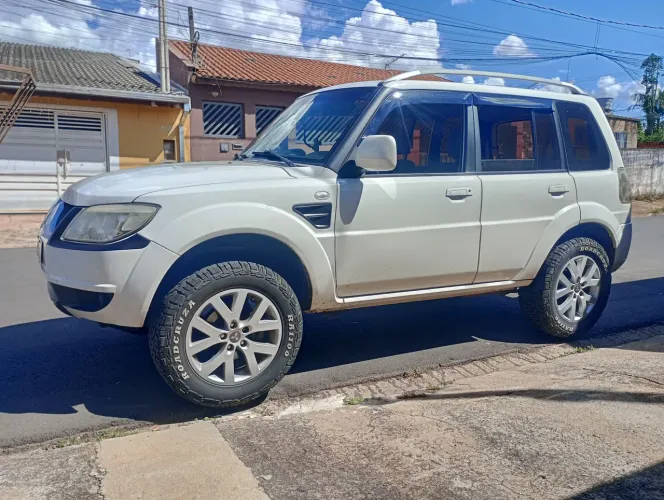 Mitsubishi Pajero TR4 2.0 Flex 16V 4X2 Mec. 2012