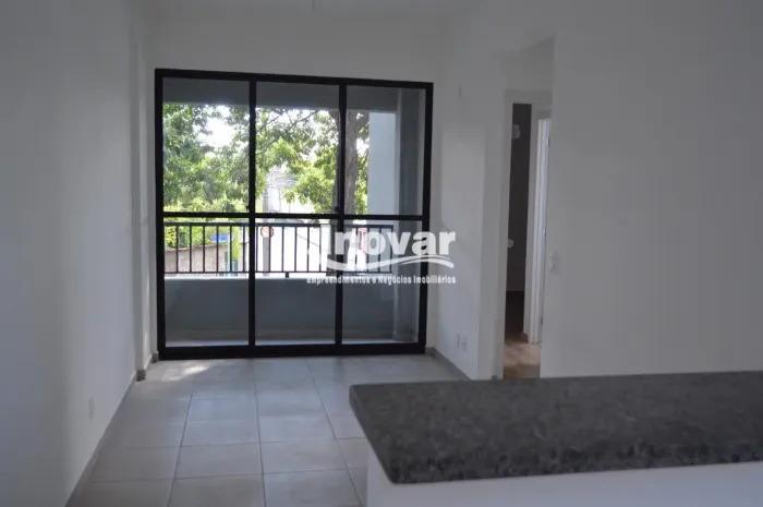 Apartamento de 2 quartos com 1 Vaga no Green Plaza Residence.