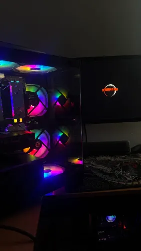 PC Gamer Completo - Ryzen 5 5600GT + RX 6650 XT 8GB + 32GB RAM RGB