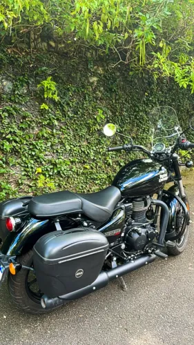 Royal Enfield Meteor 350 Ano/Modelo2025 ? Único dono, garantia + Baús GIVI