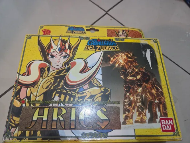 Mu de Aries Cavaleiros do Zodiaco Bandai