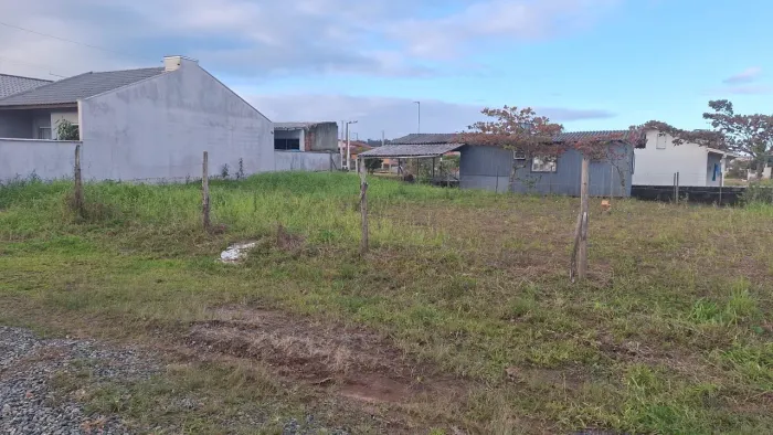 Vendo Terreno em Barra Velha (Itajuba) mil metros da praia do GRANT
