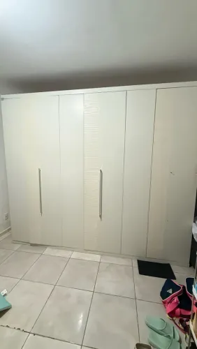 Vendo Guarda roupa