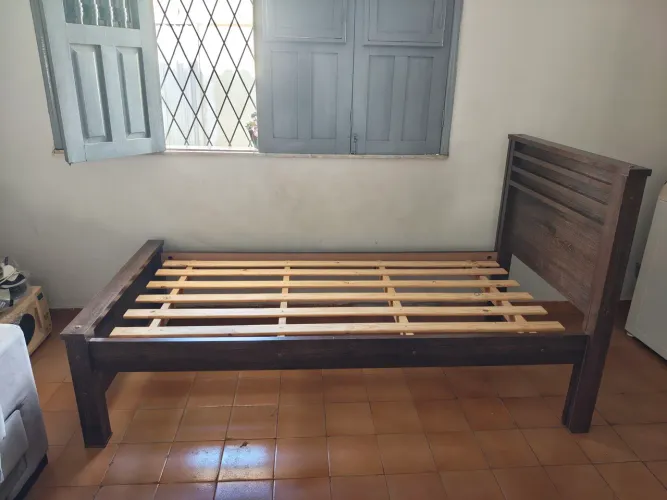 Cama de solteiro