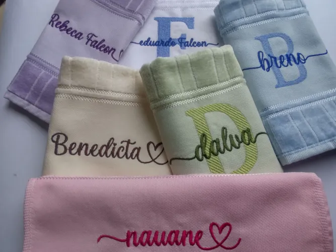 Toalha personalizada com o nome - Ótima opção de presente 