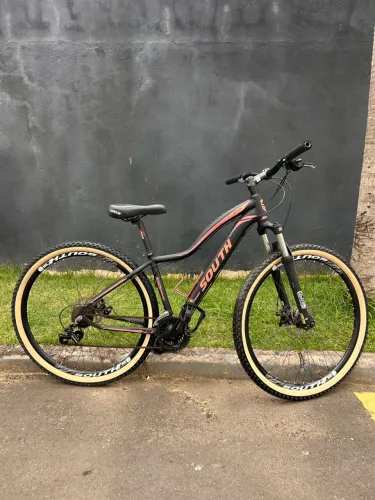 Bicicleta South Aro 29