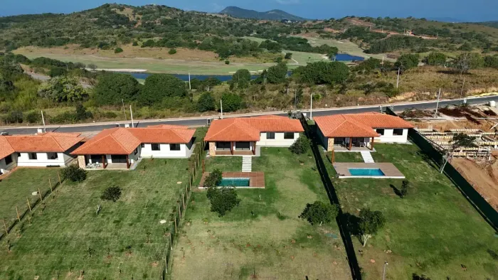 Aretê Búzios - Vista Ybira Casa em terreno de 1000 m² 3 suítes + Dep - 100% decorada!