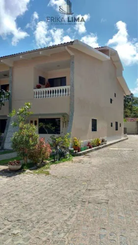 Casa em Condomínio Fechado à Venda no Ficos Benjamin Ampla, Confortável e com Lazer Compl