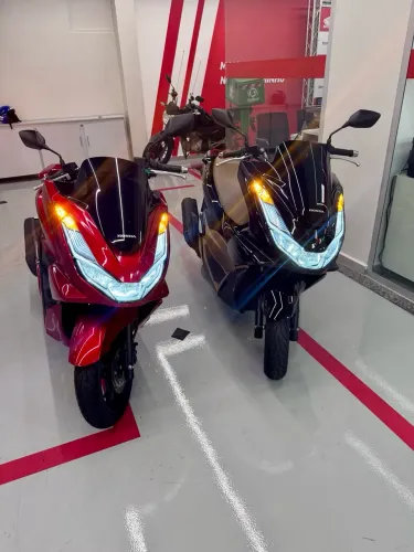 HONDA PCX DLX PRATICAMENTE ZERO KM
