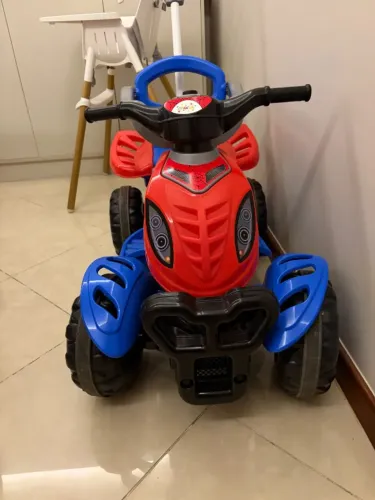Quadriciclo Infantil Homem-Aranha Maral Seminovo