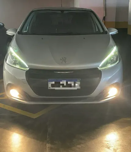 Peugeot 208 Active 1.2 Flex 12V 5P Mec. 2020