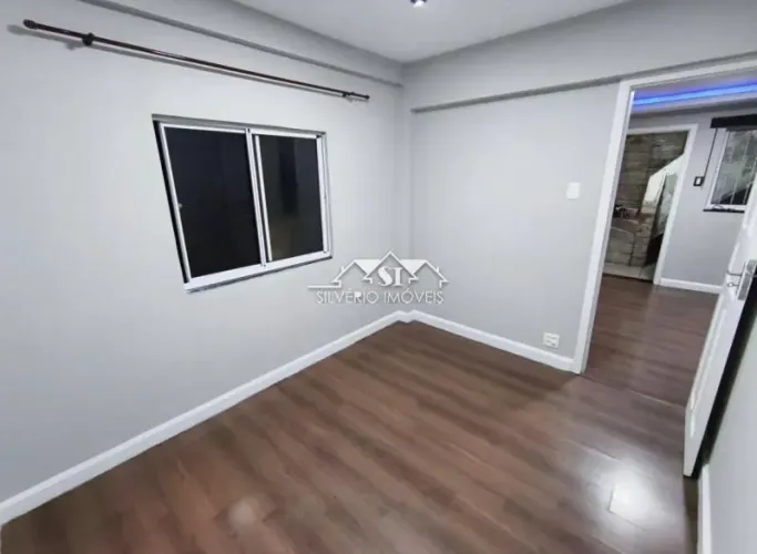 Apartamento- Petrópolis, Siméria