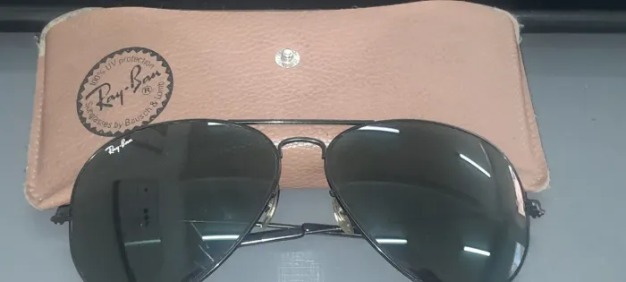 Óculos RAY BAN ORIGINAL Anos 90 vintage BAUSCH & LOMB PRETO