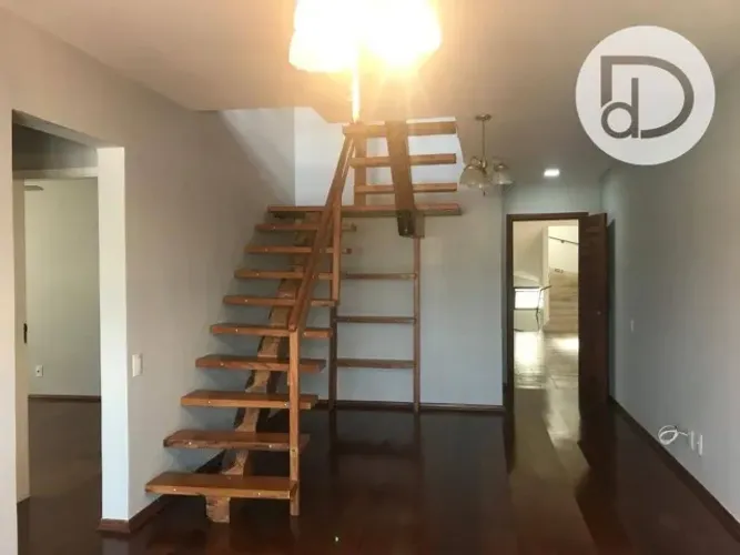 Cobertura Duplex de Alto Padrão no Centro de Valinhos - 270m²
