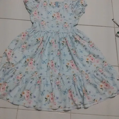 Vestido floral juvenil