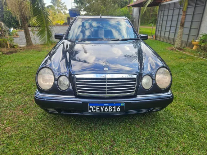 Mercedes-Benz E-230 Elegance 1996