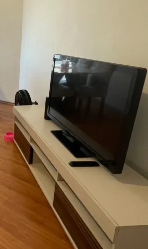 Tv LCD 42 polegadas Philips (não é smart)