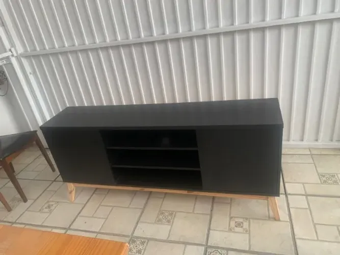 movel 1,60 x 30 cm