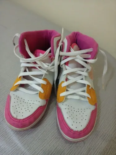 Tênis Nike air Jordan 1 infantil tam 30