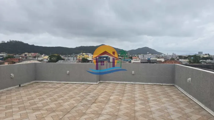 Cobertura com 3 quartos, Ingleses do Rio Vermelho, Florianópolis - R$ 550 mil, Cod: 845