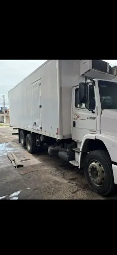 Vendo Caminhão MB L1620 ou Apenas o Baú