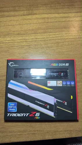 MEMÓRIA RAM GSKILL 2X24 8200MHZ