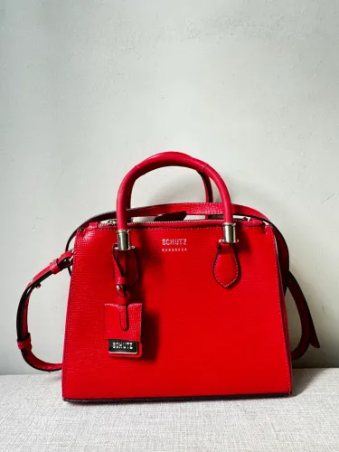 VENDO BOLSA SCHUTZ LORENA DE COURO VERMELHA