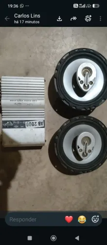 Vendo caixas e auto falantes,mesa de som e partida de woswagem Fox ,1.6 ano 2012