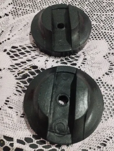 Catraca para suporte de teclado.